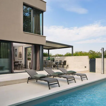Oliva By Interhome Villa *