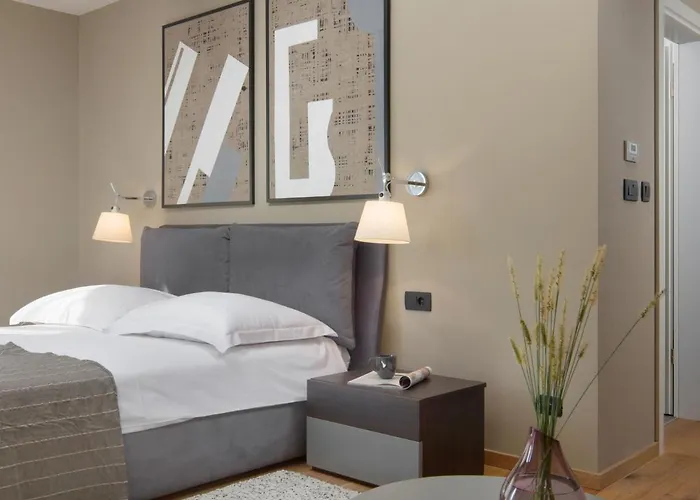 Oliva By Interhome * Pelegrin